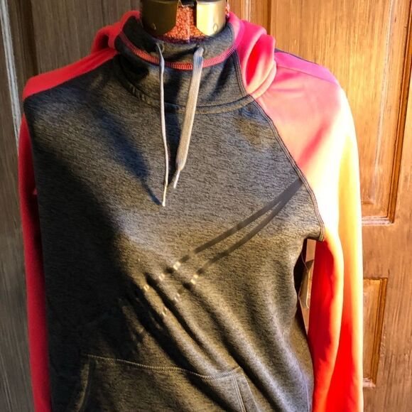 Women’s Nike Therma Fit Sweatshirt Hoodie    - Picture 1 of 8